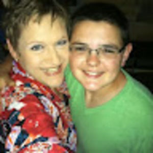 Meet your Posher, Zettie